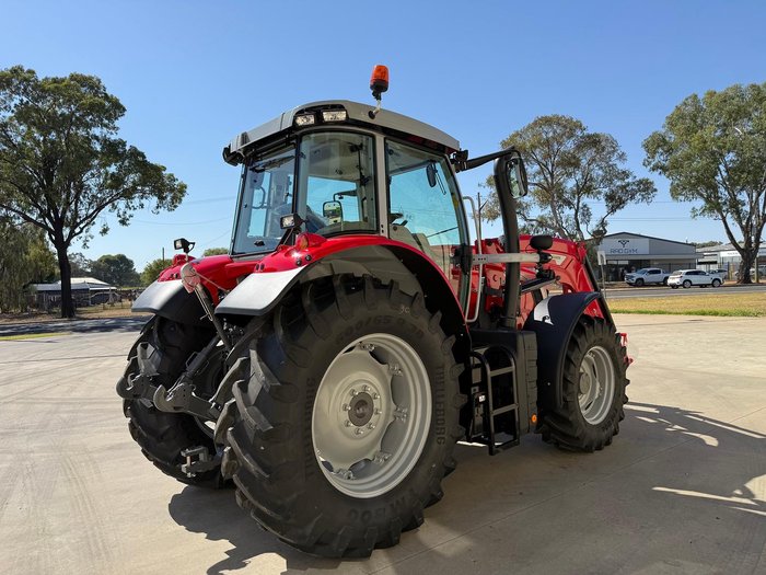 0 Massey Ferguson 7S.145 Dyna-6
