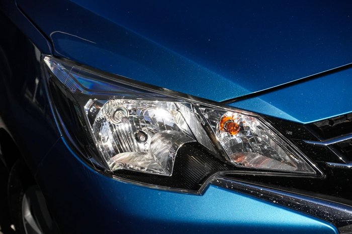 2021 Mitsubishi Mirage ES