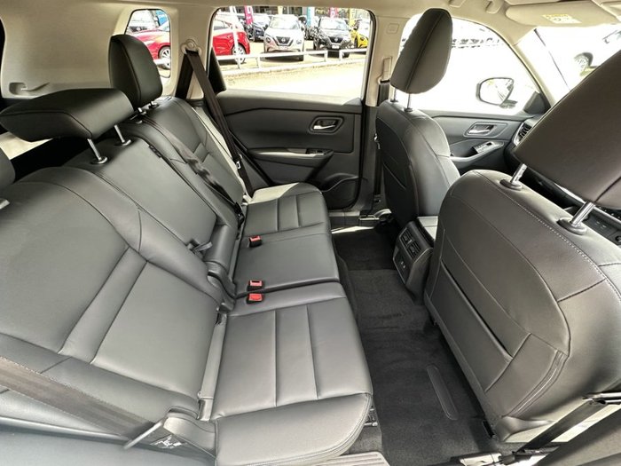 2025 Nissan X-TRAIL ST-L E-POWER