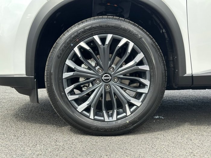 2025 Nissan X-TRAIL TI