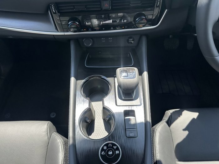 2025 Nissan X-TRAIL TI