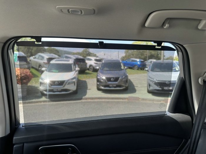 2025 Nissan X-TRAIL TI