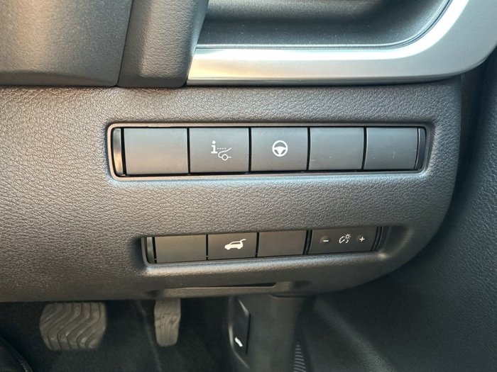 2025 Nissan X-TRAIL TI