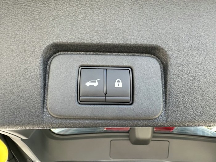 2025 Nissan X-TRAIL TI