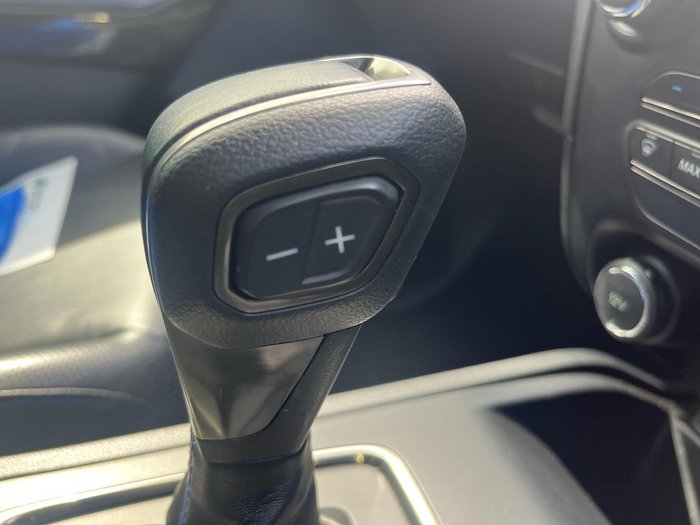 2020 Ford Everest Sport