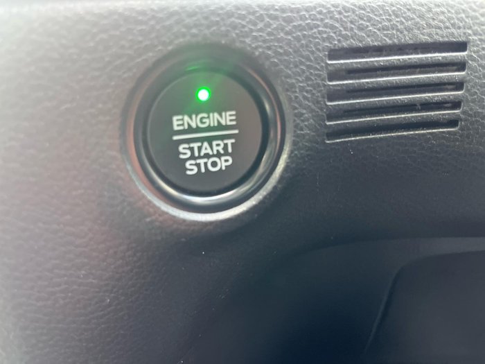 2020 Ford Everest Sport