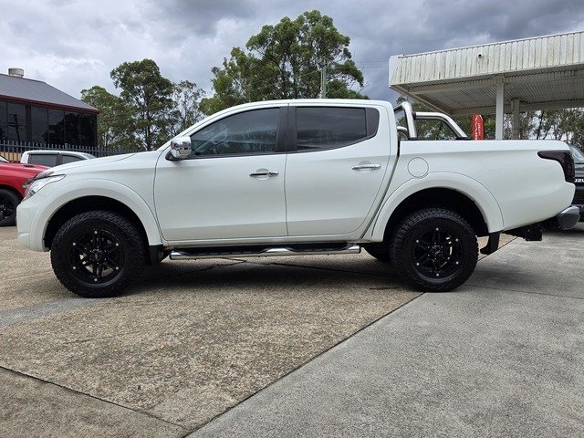 2016 Mitsubishi Triton Exceed (4x4)