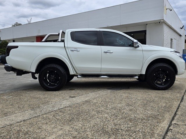 2016 Mitsubishi Triton Exceed (4x4)