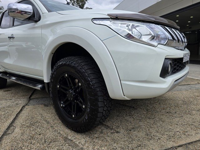 2016 Mitsubishi Triton Exceed (4x4)