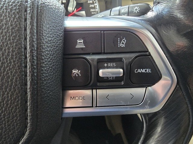 2023 Toyota Landcruiser LC300 Sahara ZX (4x4)