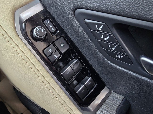 2023 Toyota Landcruiser LC300 Sahara ZX (4x4)