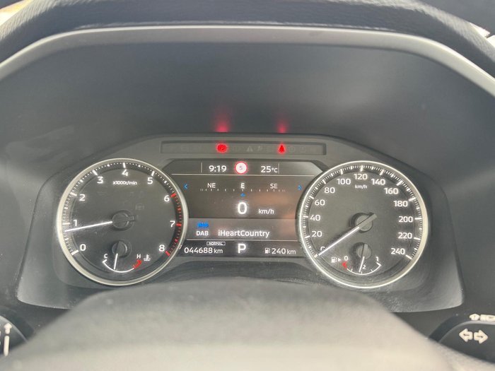 2021 Mitsubishi Outlander LS