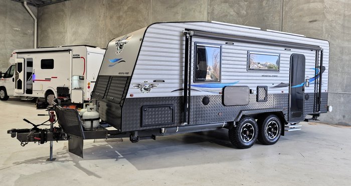 2021 Domain Wedgetail Hybrid