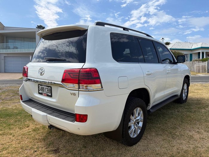 2016 Toyota Landcruiser VX
