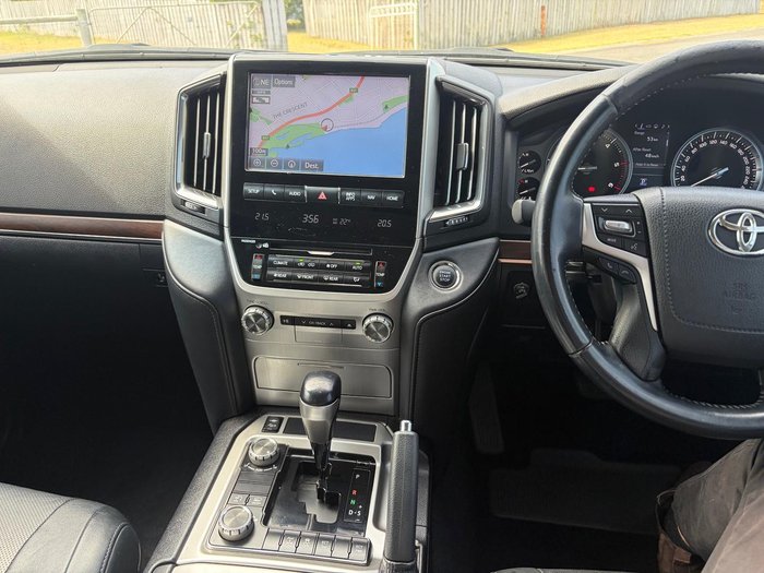 2016 Toyota Landcruiser VX