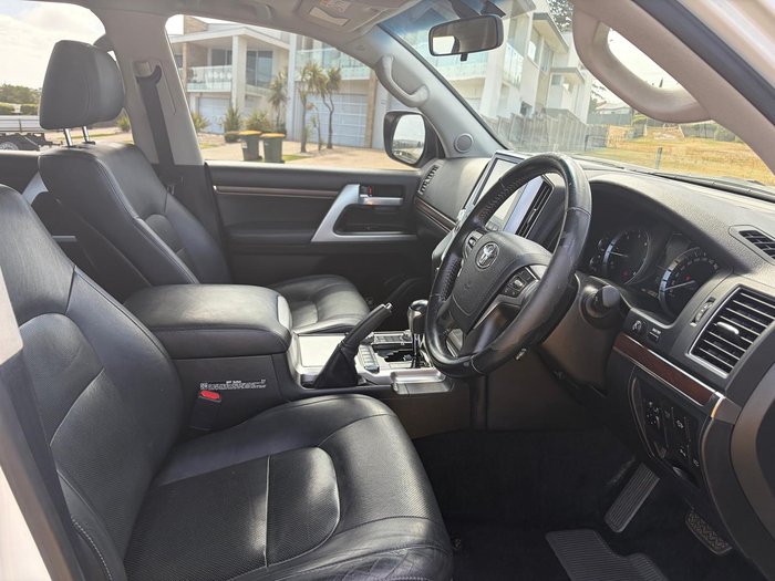 2016 Toyota Landcruiser VX