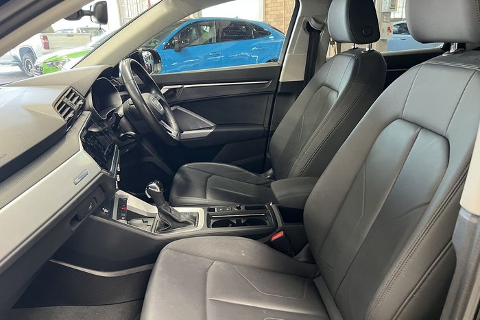 2021 Audi Q3 35 TFSI S line