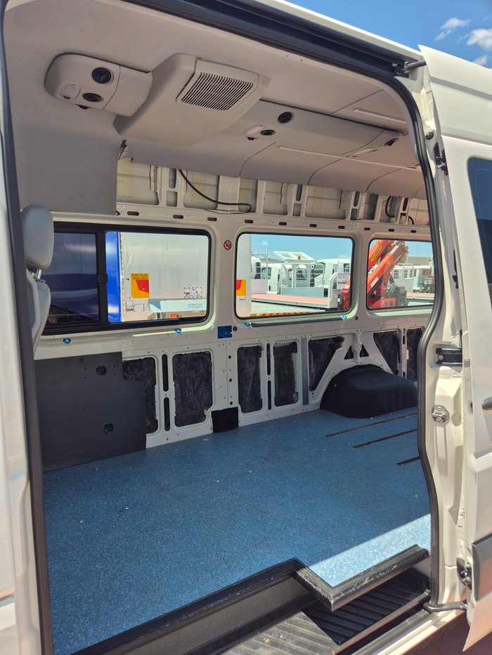 2010 Volkswagen Crafter LWB High Roof Van