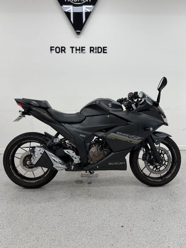 2023 Suzuki GIXXER SF Black