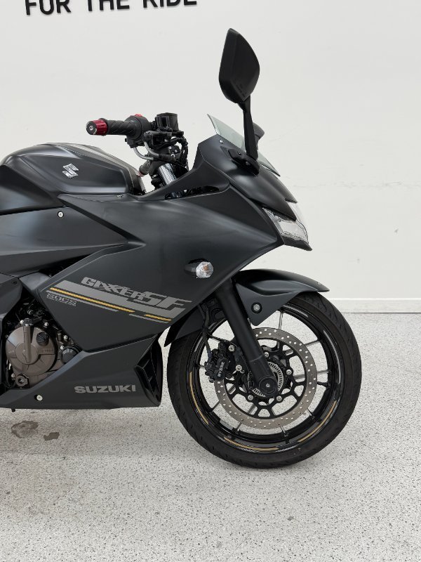2023 Suzuki GIXXER SF Black