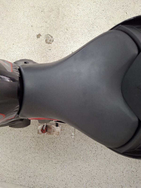 2022 Triumph STREET TRIPLE R Black