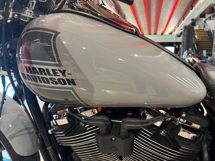 2024 Harley-Davidson Sport Glide 107 (FLSB) Softail