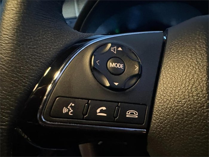 2024 Mitsubishi Eclipse Cross PHEV ES