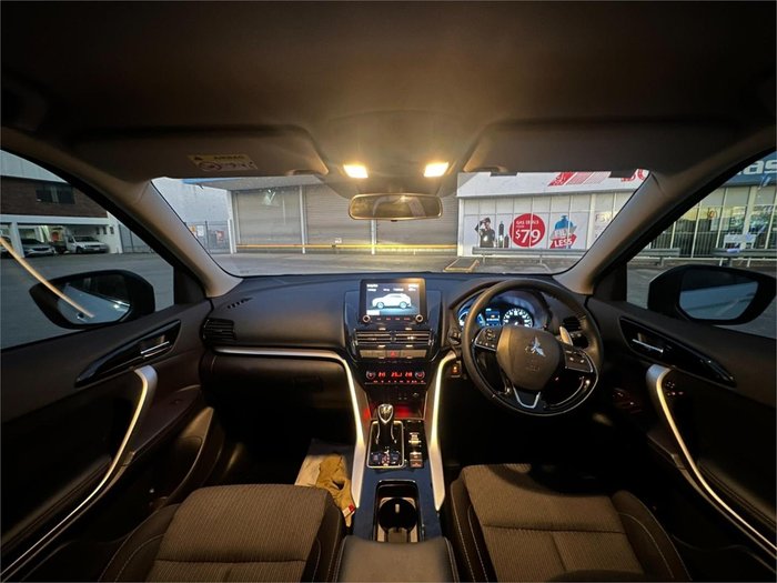 2024 Mitsubishi Eclipse Cross PHEV ES