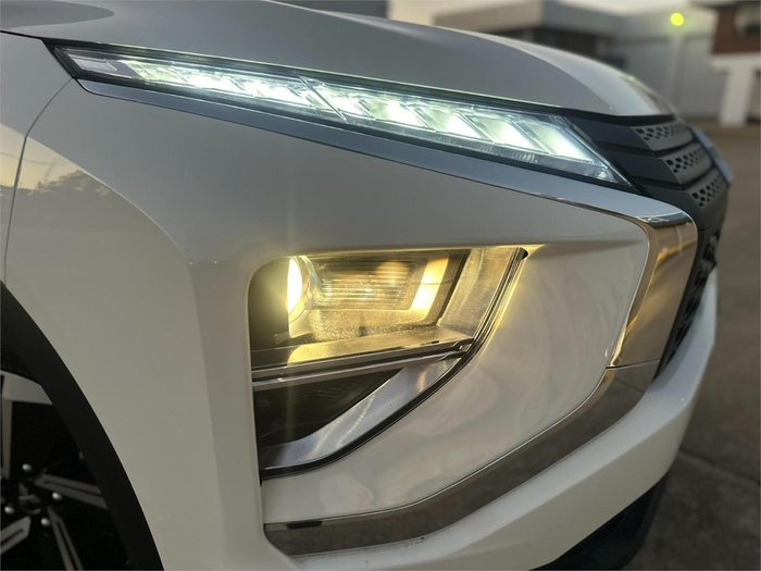 2024 Mitsubishi Eclipse Cross PHEV ES