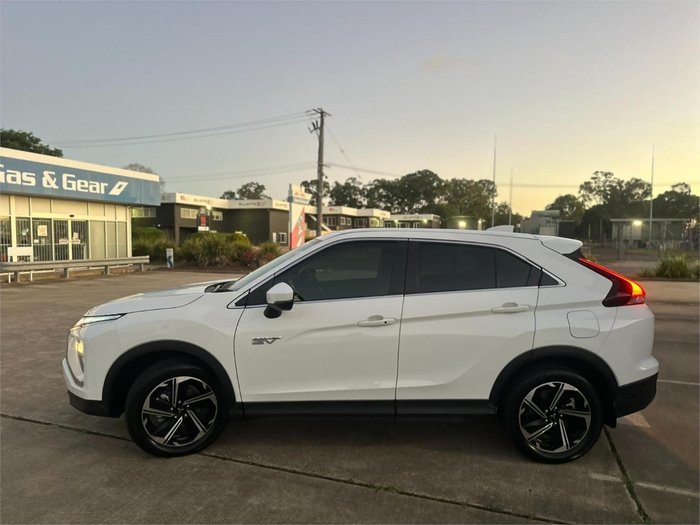 2024 Mitsubishi Eclipse Cross PHEV ES