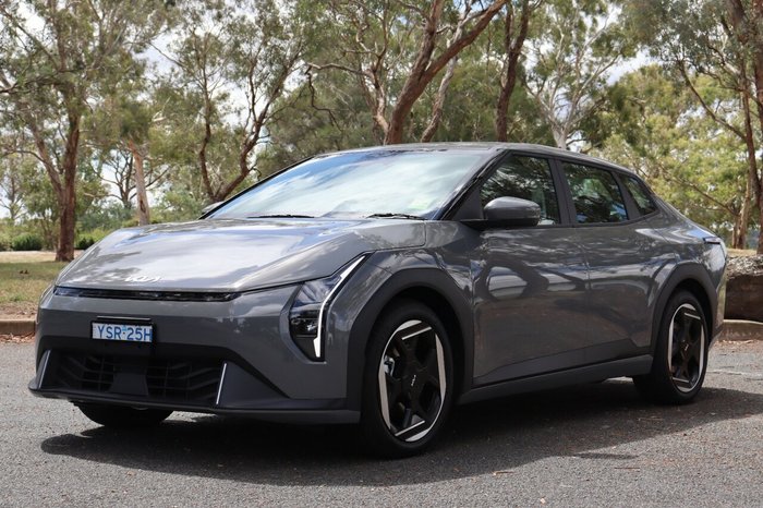 2025 Kia EV4 Old Model Code EV4 EARTH FWD LR