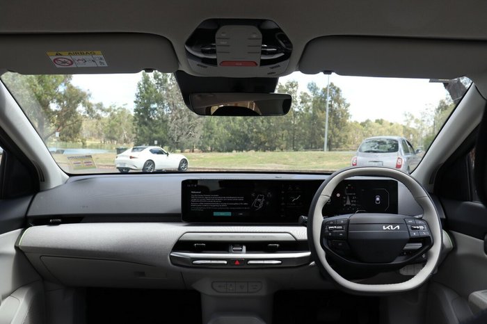 2025 Kia EV4 EV4 EARTH FWD LR
