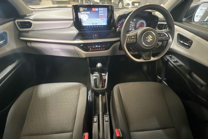 2024 Suzuki Swift Hybrid Plus