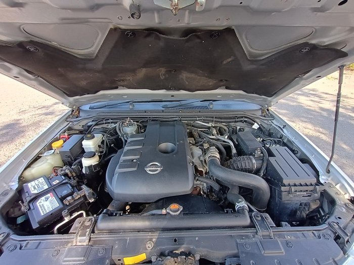 2010 Nissan Navara ST-X D40 MY10 4X4 Dual Range Brilliant Silver