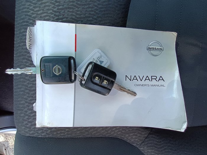 2010 Nissan Navara ST-X D40 MY10 4X4 Dual Range Brilliant Silver