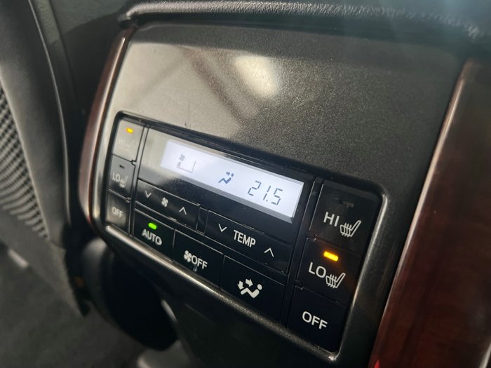2017 Toyota Landcruiser Prado VX