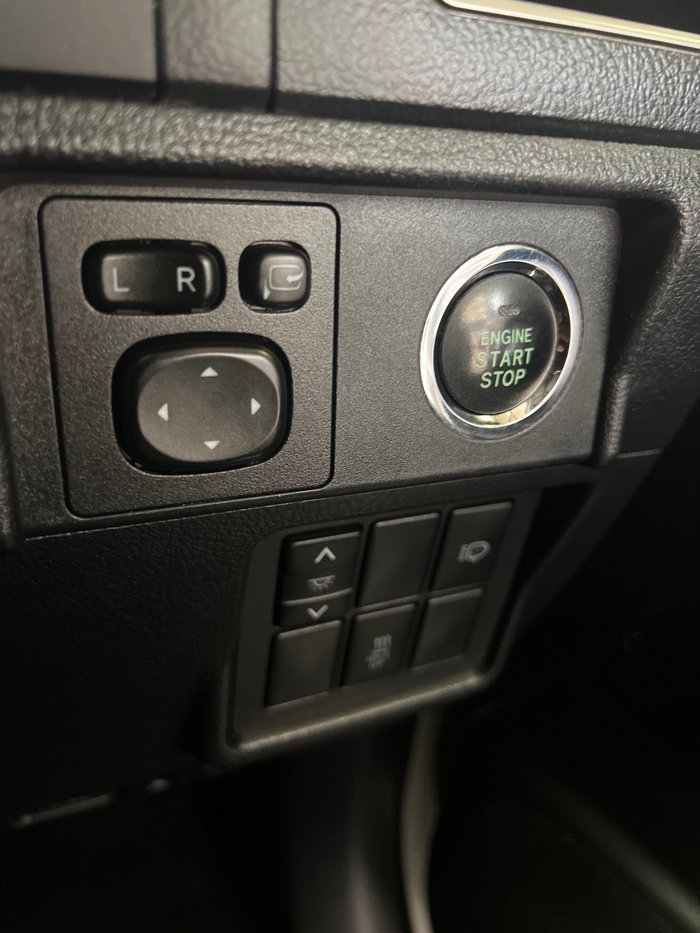 2017 Toyota Landcruiser Prado VX