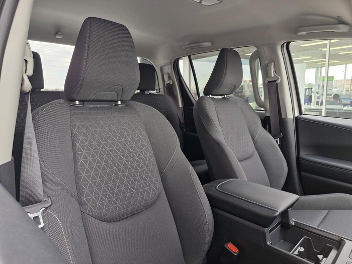 2026 Toyota Hilux SR5 48V