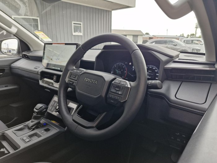 2026 Toyota Hilux SR5 48V