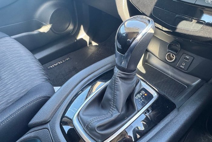 2019 Nissan X-TRAIL ST