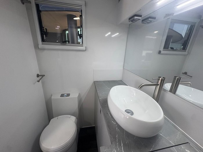 2026 Roadstar Safari Tamer 19'