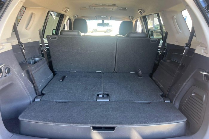 2020 Isuzu MU-X LS-T