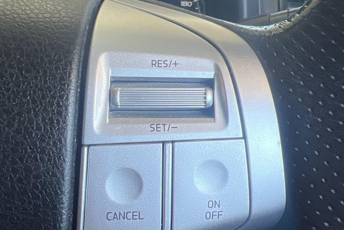 2020 Isuzu MU-X LS-T