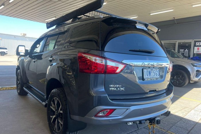 2020 Isuzu MU-X LS-T