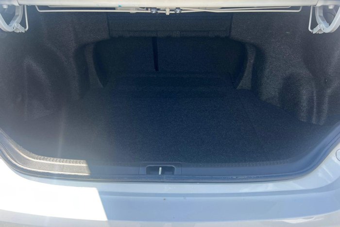 2016 Toyota Camry Atara S