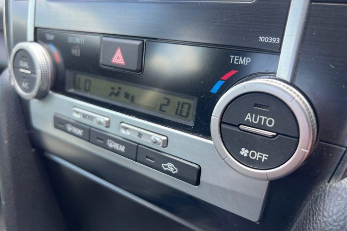 2016 Toyota Camry Atara S