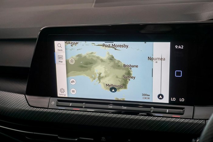 2024 Volkswagen Golf 110TSI R-Line