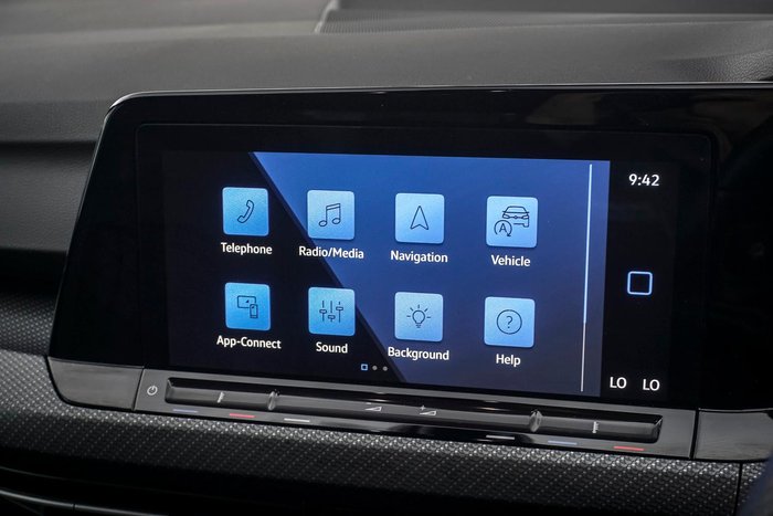 2024 Volkswagen Golf 110TSI R-Line