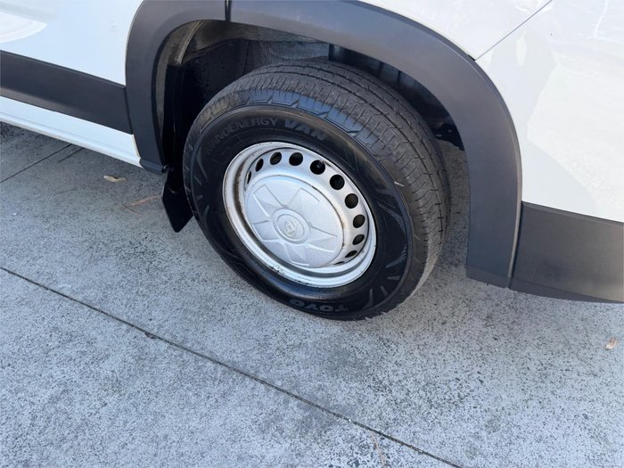 2022 LDV V80 LWB MID ROOF