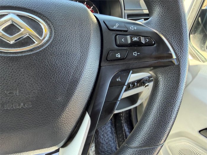 2022 LDV V80 LWB MID ROOF